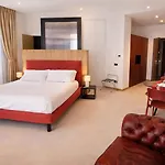 شقة Dimora Monteleone