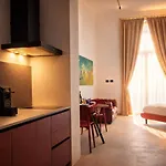 Dimora Monteleone شقة